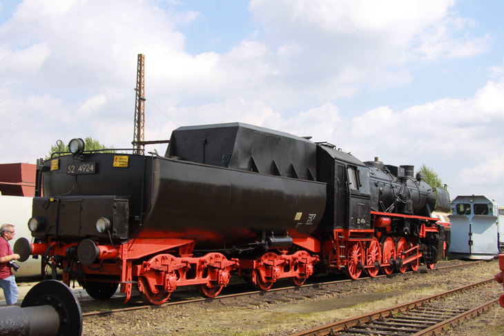 52 4924 beim 11. Heizhausfest im Sächsischen Eisenbahnmuseum Chemnitz
