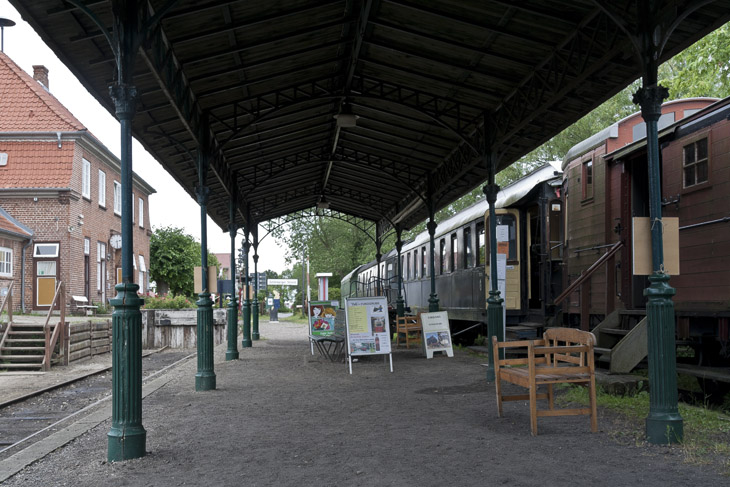 Museumsbahnen am Schönberger Strand, Blick zum Bahnhofsgebäude