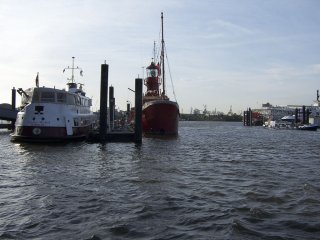 Maritimes &raquo; Hafenrundfahrt in Hamburg